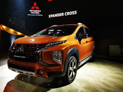 Harga Dan Spesifikasi Lengkap Mitsubishi Xpander Cross