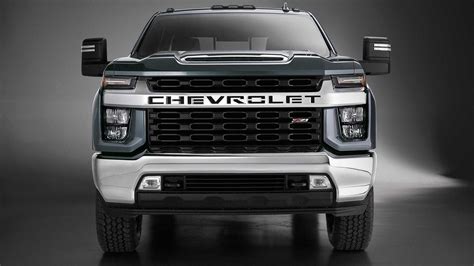 2020 Chevy Silverado Hd Unveiled Getting New V8 And Gearbox