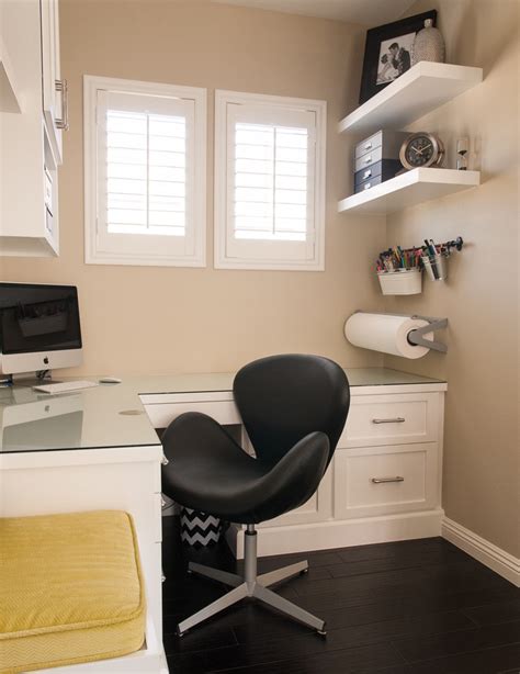 Small Office Decorating Ideas For Home A Mostly Matte Finish Keeps It