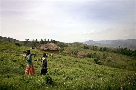 Overfarming African Land Is Worsening Hunger Crisis The New York Times
