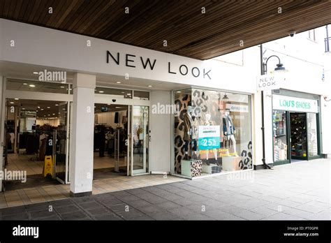 New Look Store Front High Resolution Stock Photography And Images Alamy