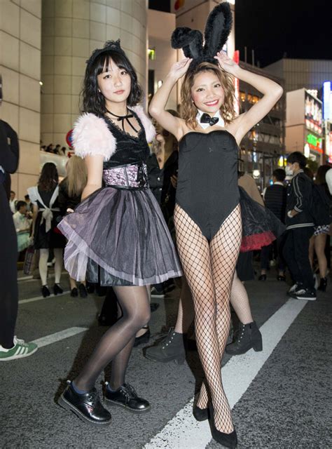 ハロウィンの渋谷はコスプレ美女だらけ 露出多め、超セクシー、キュートな仮装女子たちをキャッチ men sjoker premium メンズファッション雑誌