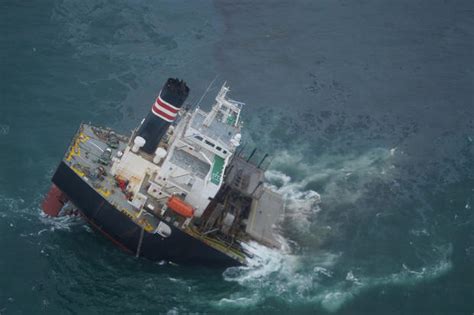 Kapal Kargo Patah Menjadi Dua Di Laut Jepang 21 Kru Dievakuasi Seide