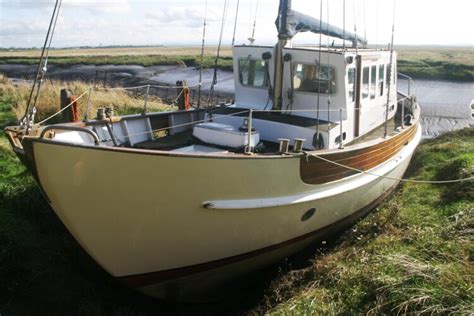 Fisher 37 built in 1976 a beautiful example, this fisher 37 has benefitted from a host of ugrades and additions during her current ownership. Fisher 37 Derivative - NOT FOR SALE, details for ...