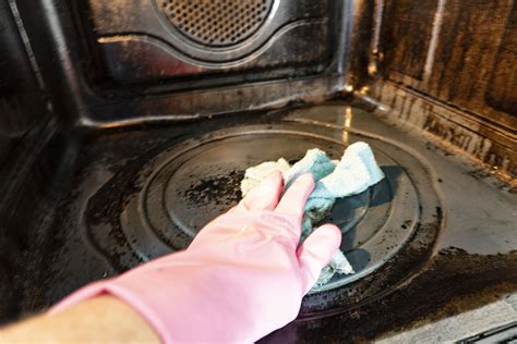 How To Clean An Oven Living A Real Life
