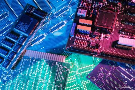 How Semiconductors Work To Power Microprocessors In Technology
