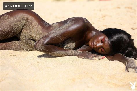 Naomi Nash Sexy Poses Nude At The Beach For Playboy Magazine Photoshoot My Xxx Hot Girl