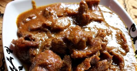 Cuci daging terlebih dahulu sebelum dimasak. Resep Lapis Daging Sapi Asli Surabaya | Masak Cepat