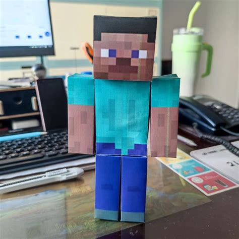 Pixel Papercraft Minecraft Steve