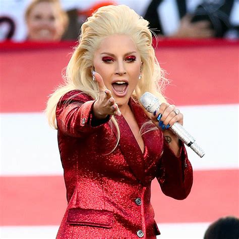 Lady Gaga Dancing At The Super Bowl 2016 Popsugar Celebrity