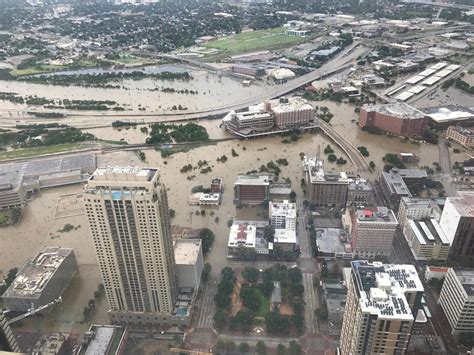 Galveston Catastrophic Flooding In Texas From Harvey Pictures Cbs