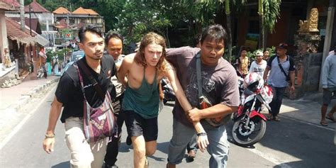 Ketahuan Mencuri Celana Dalam Bule As Ditangkap Di Bali