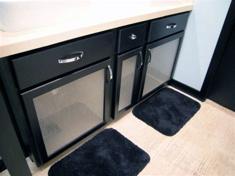I want to keep the frame of the door, but have the middle cut out and replaced i have an etched double bowl kitchen sink that needs to be replaced in an existing granite hole. Bendheim Cabinet Glass Featured in DIY Network's ...
