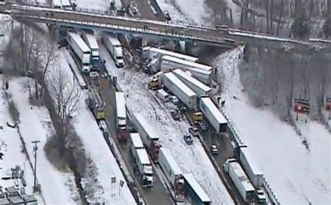 Breaking News On Interstate 70 Pileup In Indiana Jan 31 2013