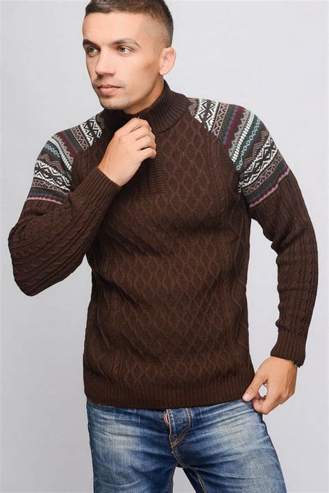 Мужской свитер с оленями: создаем любимому модный зимний образ