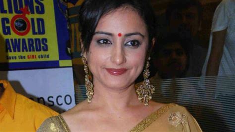 I Was Not At All Comfortable Doing A Negative Role Says Divya Dutta Filmibeat