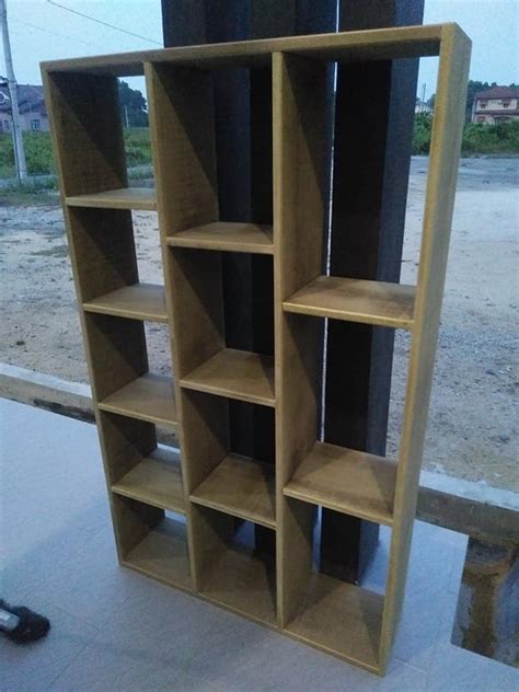 Bagi banyak orang membuat rak tv kayu sendiri sepertinya hal yang sangat mustahil untuk dilakukan. Macam Rak Beli Dari Ikea, Lelaki Ini DIY Sendiri Rak Tv ...