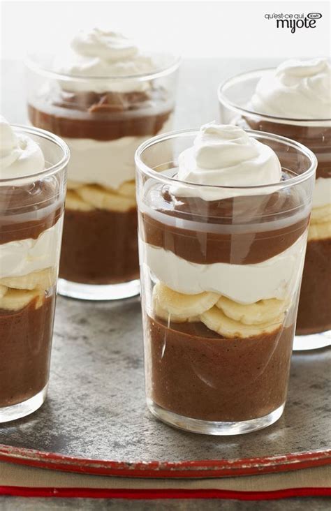Get your fix with the following recipes that keep the carb count tight and right while still satisfying your sweet tooth with. Parfaits choco-banane | Recette | Recette dessert, Recette ...