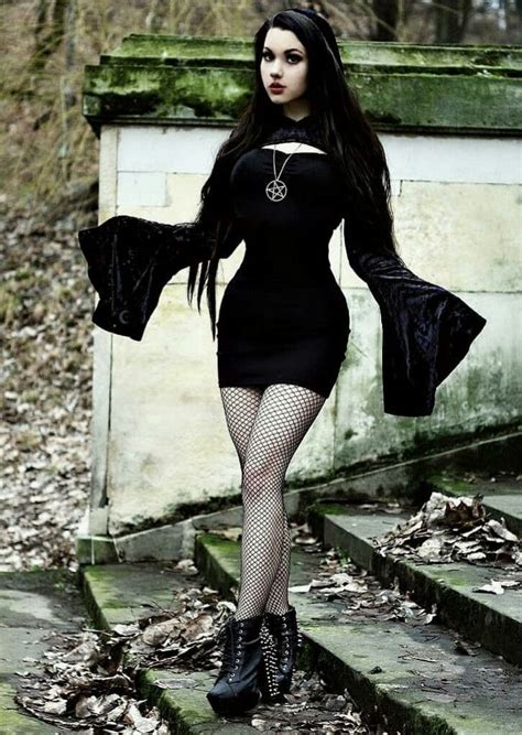 Pin By Atis On Gothic Dark Side Gothic Outfits Edgy Outfits Goth Outfits