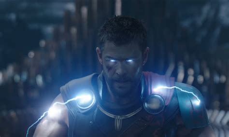 God Of Thunder Shows His True Might In Thor Ragnarok Official Trailer