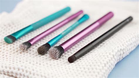 5 ways to clean makeup brushes wikihow