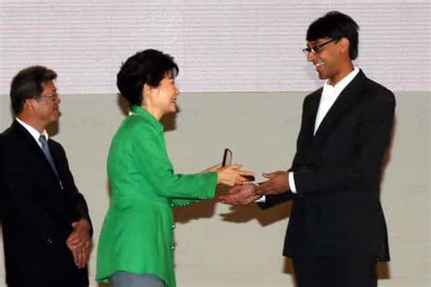 Indian Origin Mathematician Manjul Bhargava Wins Fields Medal Mint