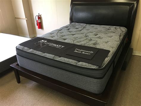 Bedroom, dining room, and living room furniture is displayed in a wide variety of. Pin by Eli Schmucker on Dutch Craft Mattress | Mattress ...