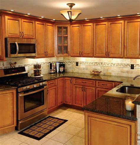 29 Fantastic Kitchen Backsplash Ideas With Oak Cabinets 16