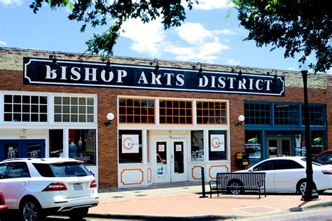Guide To North Oak Cliff Places To Live Things To Do And Restaurants