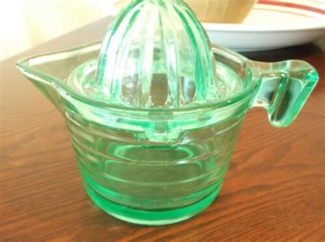 Vintage Us Glass Vaseline Green Depression Juicer Pc Measuring Cup