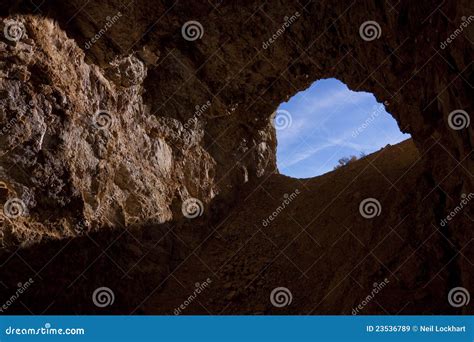 Looking Out Of Cave Stock Image Image Of Light Outside 23536789