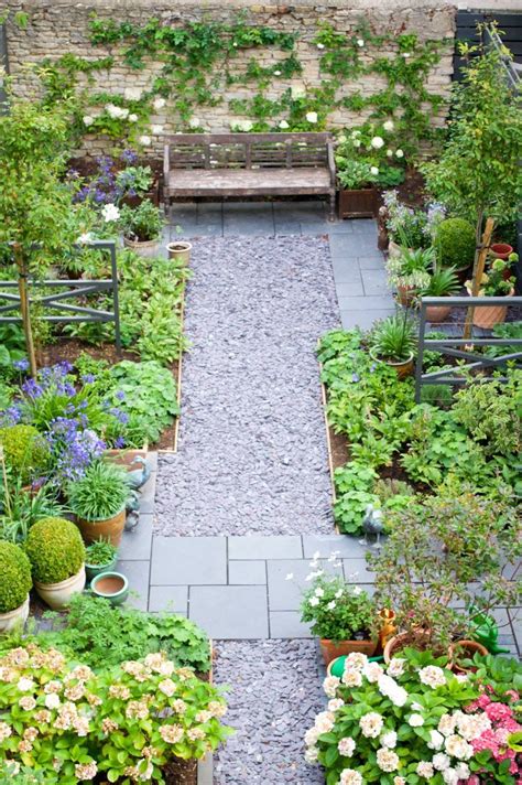 Townhouse Garden Garden Design Landscaping Oxford Box Ball Slate