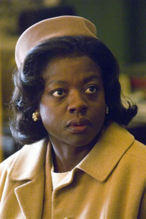 Viola davis (born august 11, 1965) is an american actress and producer. Viola Davis - 15 one-scene wonders who stole the movie ...