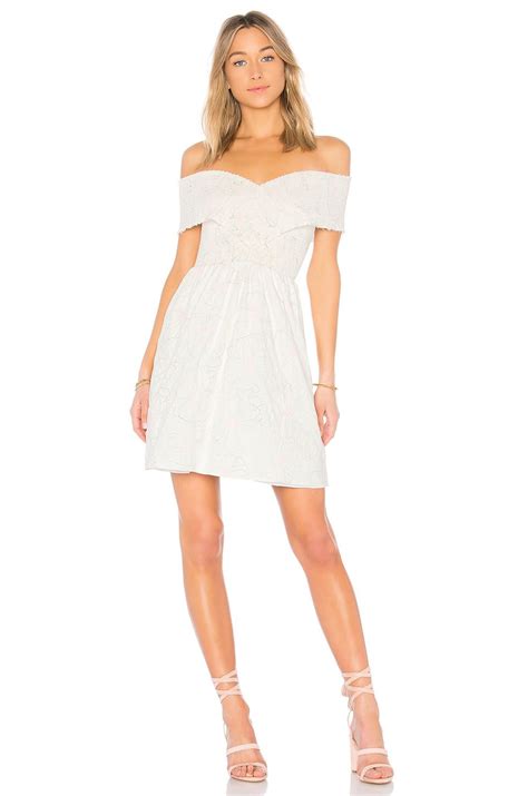 Pretty woman, i couldn't help but see pretty woman, that you look lovely as can be are you lonely just like me? Endless Rose Off the Shoulder Dress in Off White | Pretty ...