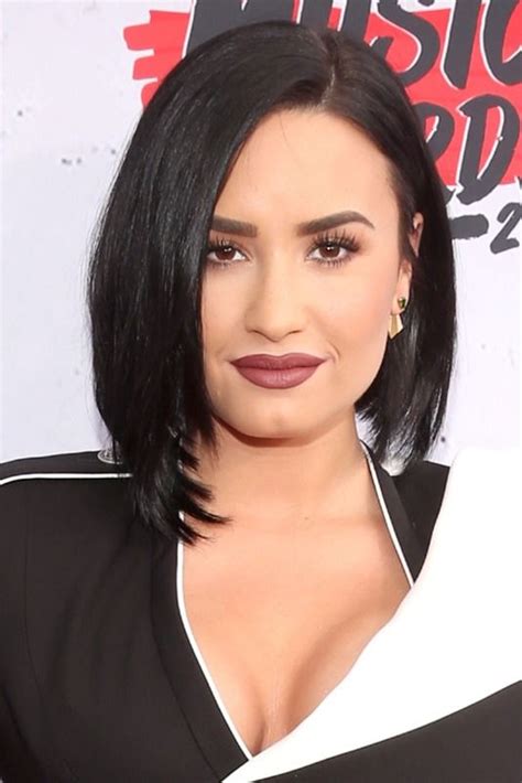 When i turned my phone on after being in rehab for three months, i expected download singer, short hair, demi lovato wallpaper for screen 720x1280, samsung galaxy mini s3, s5, neo, alpha, sony xperia compact z1, z2, z3, asus. Demi Lovato Was A Total Boardroom Boss in 2020 | Demi ...