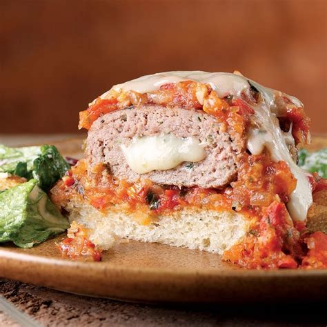2 jars of your favorite tomato sauce 1 lb ground turkey) 1 cup breadcrumbs 2. Mozzarella-Stuffed Turkey Burgers Recipe - EatingWell