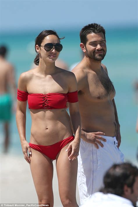 Cara Santana Dons A Red Bikini As She Soaks Up Miami Sun Daily Mail