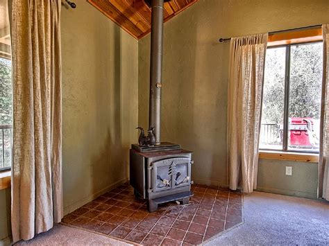 Hours may change under current circumstances Pet-Friendly Cabin near Yosemite | Dog-Friendly Glamping