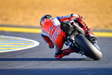 Every purchase you make puts money in an artist's pocket. MotoGP™