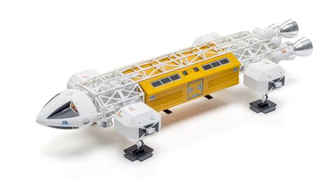 Build Review Of The Mpc Space 1999 Eagle Transport Scale Model Kit Finescale Modeler Magazine