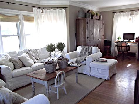 Shop our huge selection · something for everyone Rustic Farmhouse: In The Livingroom Today