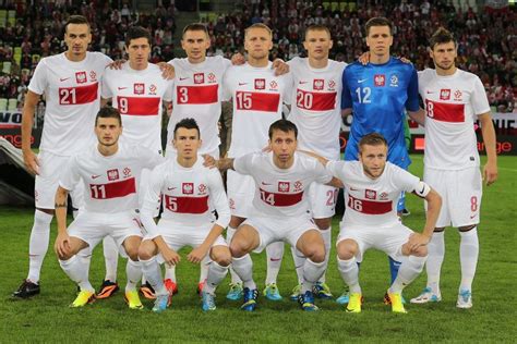 Reprezentacja polski w gliwicach przygotowuje się do meczu z izraelem w kwalifikacjach do eurobasketu 2021. Polska reprezentacja w piłce nożnej także zrobiła Ice Bucket Challange | przeAmbitni.pl