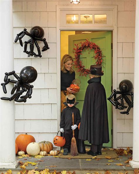 Outdoor Halloween Decorations Martha Stewart