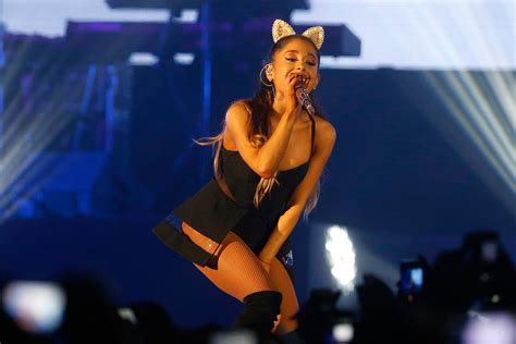Ariana grande house photos & address ariana grande terrorist attack ariana was caught up in a hugely tragic event in 2017 when a terrorist attack was carried out at one of her stops on her dangerous woman tour. Ariana Grande Backup Dancers Salary - Ariana Grande Songs