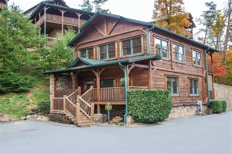 Creekside mountain chalet in the city limits of gatlinburg in the great smoky mountains. Spacious 2 Bedroom 2 Bath Cabin - Gatlinburg Falls ...