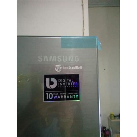 Misalnya, harga kompresor kulkas 2 pintu merk sharp. Kulkas Samsung 2 Pintu Bekas Barang Kondisi Bagus Mulus ...