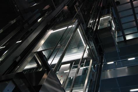 Top Factors To Consider When Planning To Install A Lift Designing
