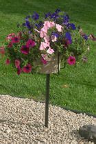 Plant Favorites Garden and Cemetery Plant Stands and ... Cemetery plant holders are scientifically designed to ensure the best breathability and watering mechanisms to ensure that your lovely plants and flowers keep flourishing.
