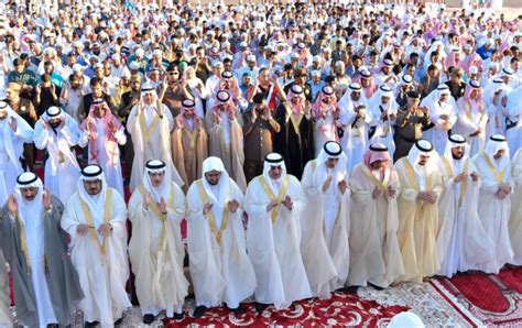 Jun 12, 2021 · الإعلامية السعودية روزانا اليامي تظهر في حوض سباحة بدون خجل وتقول أنها ستكررها! بالصور.. صلاة عيد الأضحى المبارك في مختلف أنحاء المملكة ...