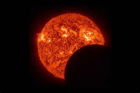 A post shared by actualité de lunesoleil(@lunesoleil2020). Éclipse solaire partielle au Québec - 21 août 2017 - Sépaq